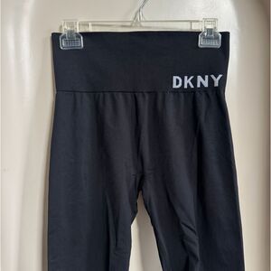 DKNY Seamless Legging Size Medium
